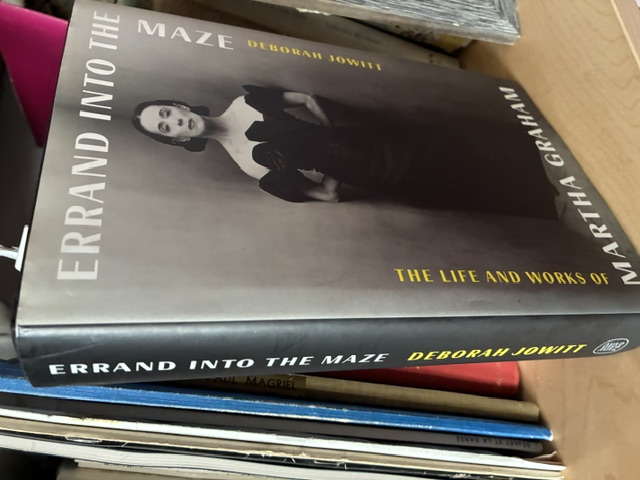 errand into the maze book cover